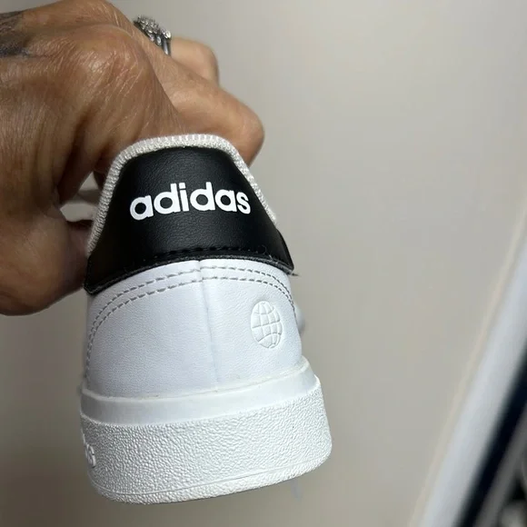 adidas Kids Sneakers - White and Black - Picture 12 of 13